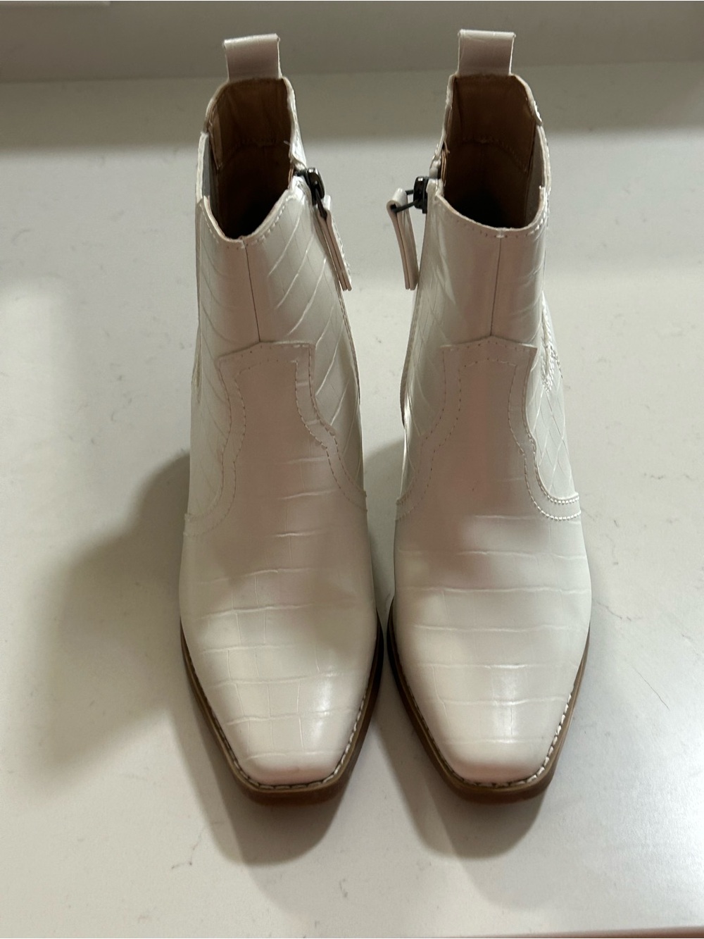 Scoop Women's White Croc-Embossed Ankle Booties
